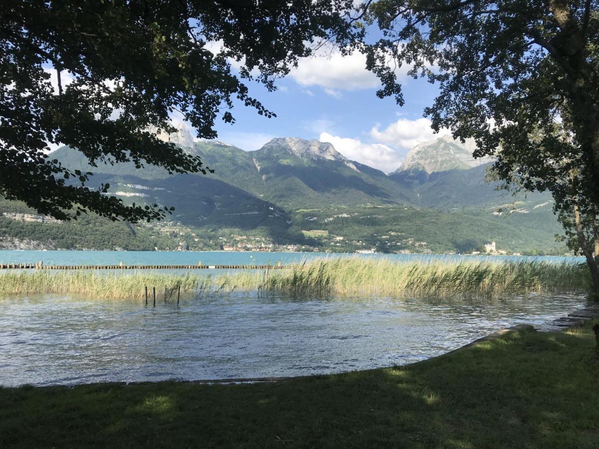 Reflet Bleu Du Lac D'Annecy 3 Etoiles - Face Au Lac, Parking Gratuit, Paddle Board ドゥサール エクステリア 写真
