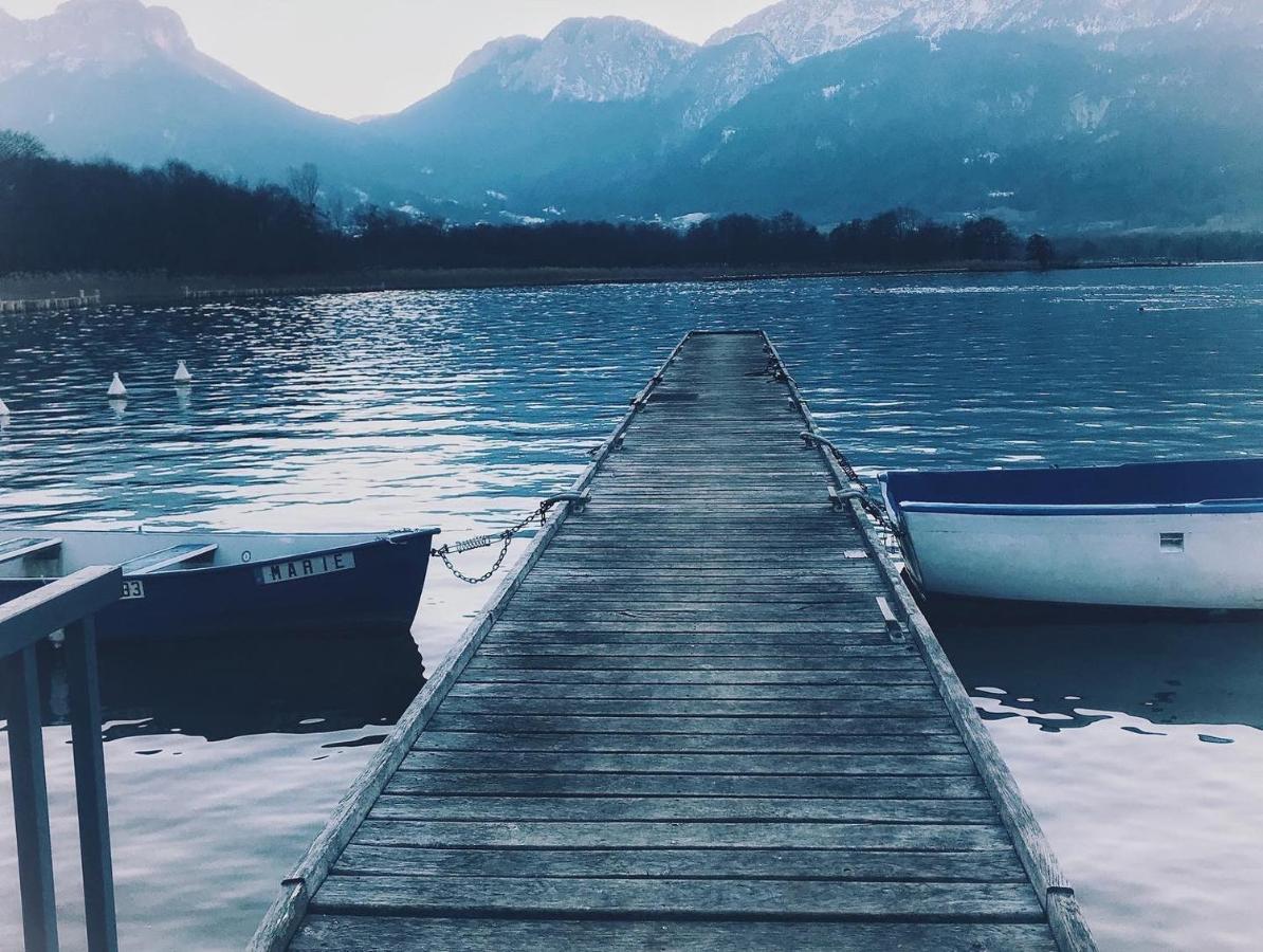 Reflet Bleu Du Lac D'Annecy 3 Etoiles - Face Au Lac, Parking Gratuit, Paddle Board ドゥサール エクステリア 写真