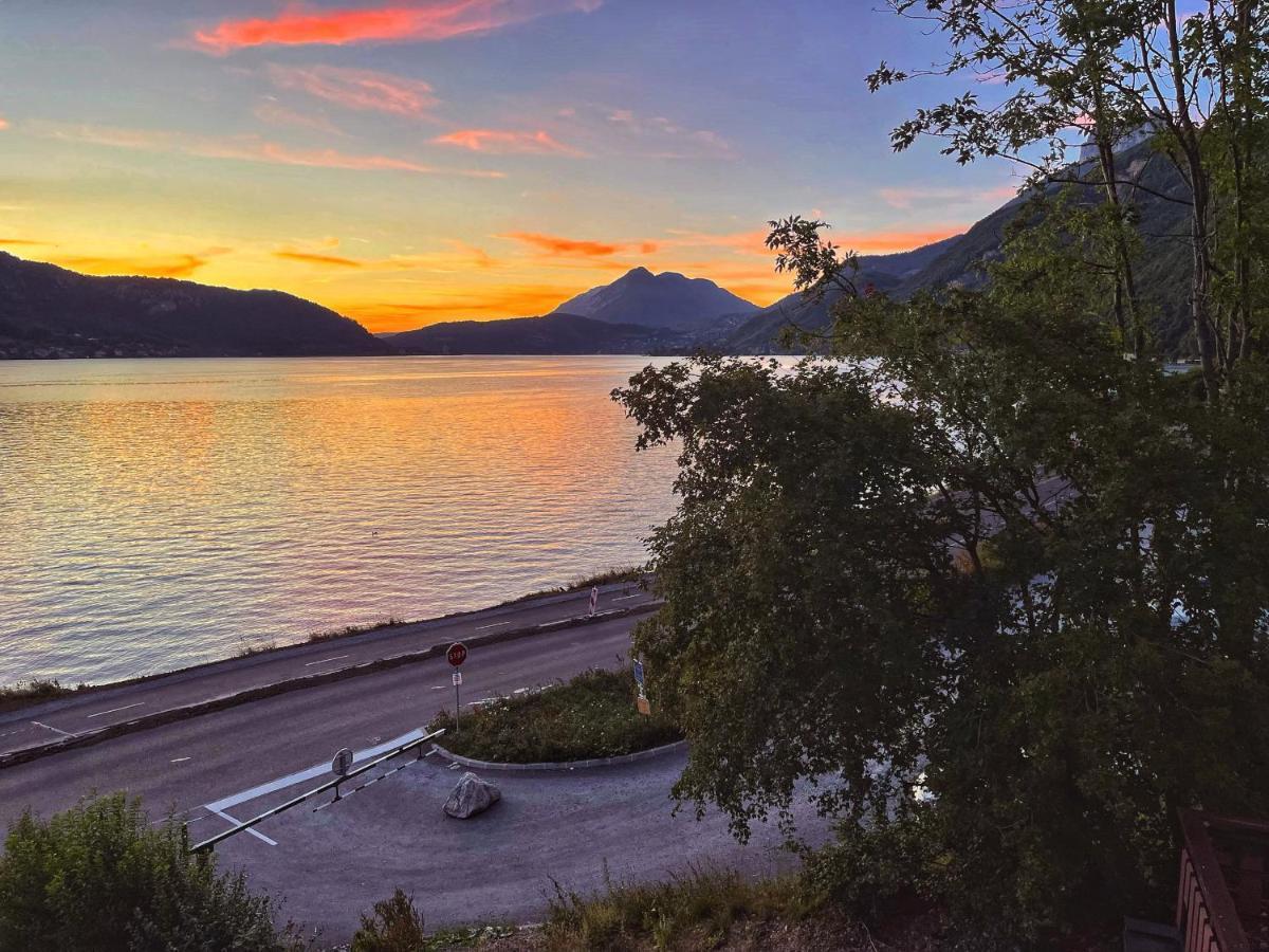 Reflet Bleu Du Lac D'Annecy 3 Etoiles - Face Au Lac, Parking Gratuit, Paddle Board ドゥサール エクステリア 写真