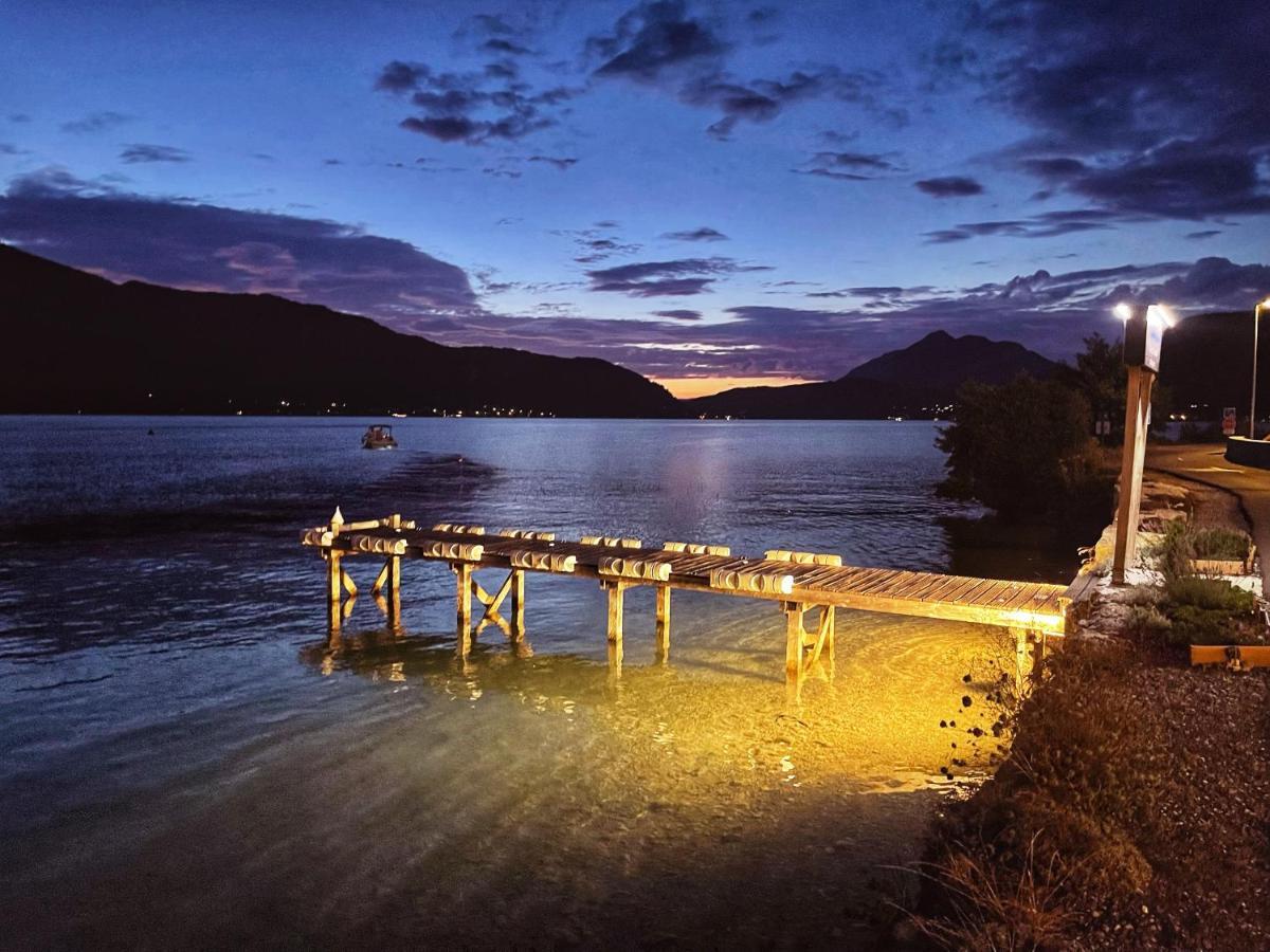 Reflet Bleu Du Lac D'Annecy 3 Etoiles - Face Au Lac, Parking Gratuit, Paddle Board ドゥサール エクステリア 写真