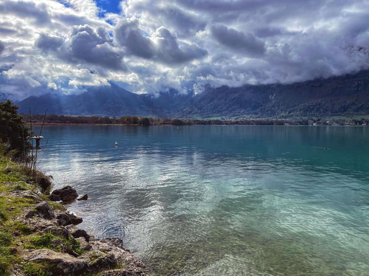 Reflet Bleu Du Lac D'Annecy 3 Etoiles - Face Au Lac, Parking Gratuit, Paddle Board ドゥサール エクステリア 写真