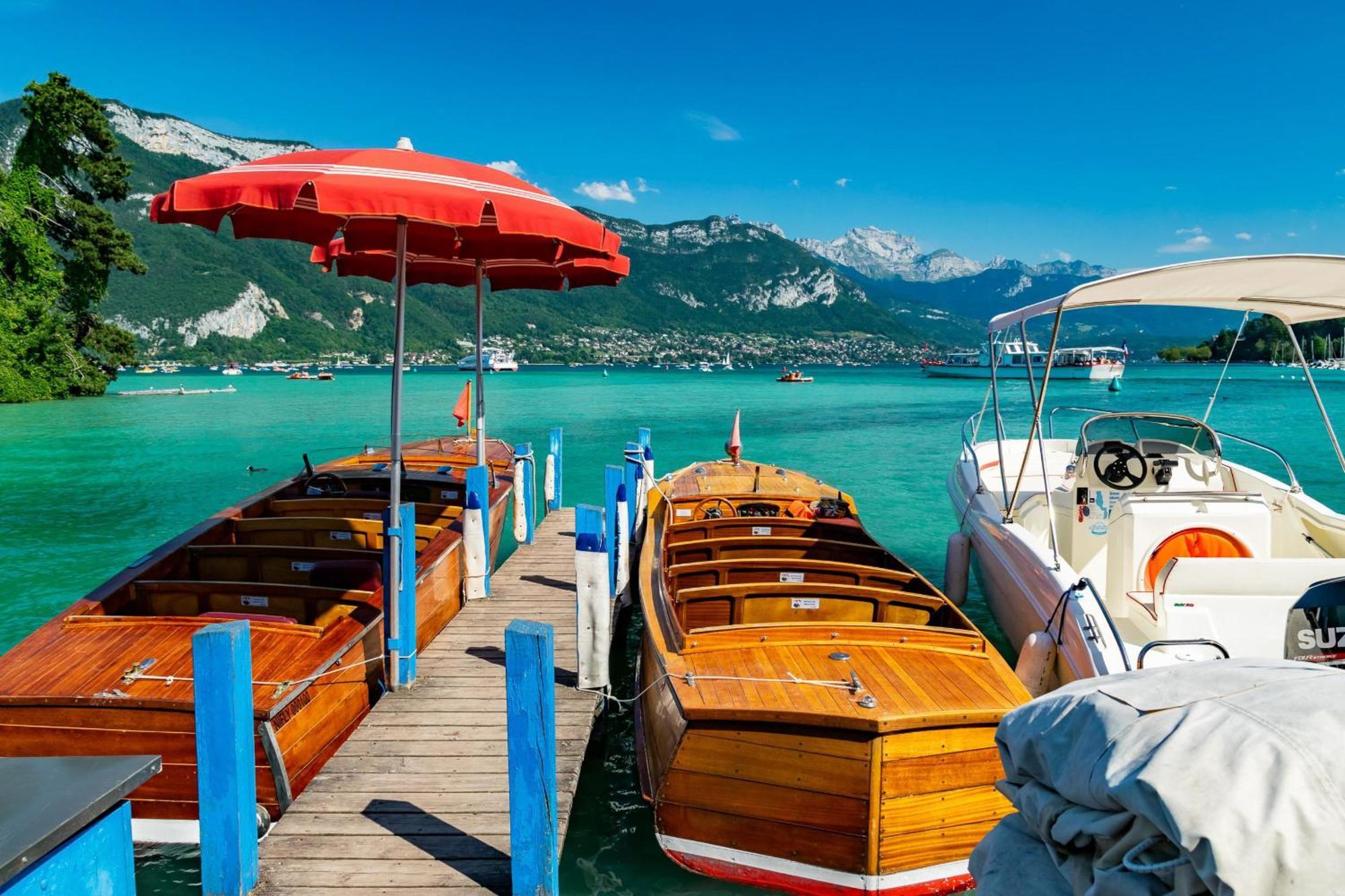 Reflet Bleu Du Lac D'Annecy 3 Etoiles - Face Au Lac, Parking Gratuit, Paddle Board ドゥサール エクステリア 写真